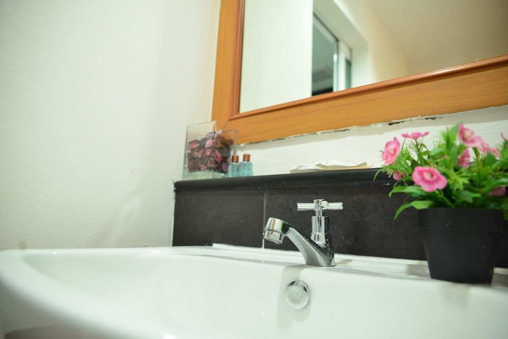 Nrv Place Apart Hotel Bangkok Extérieur photo