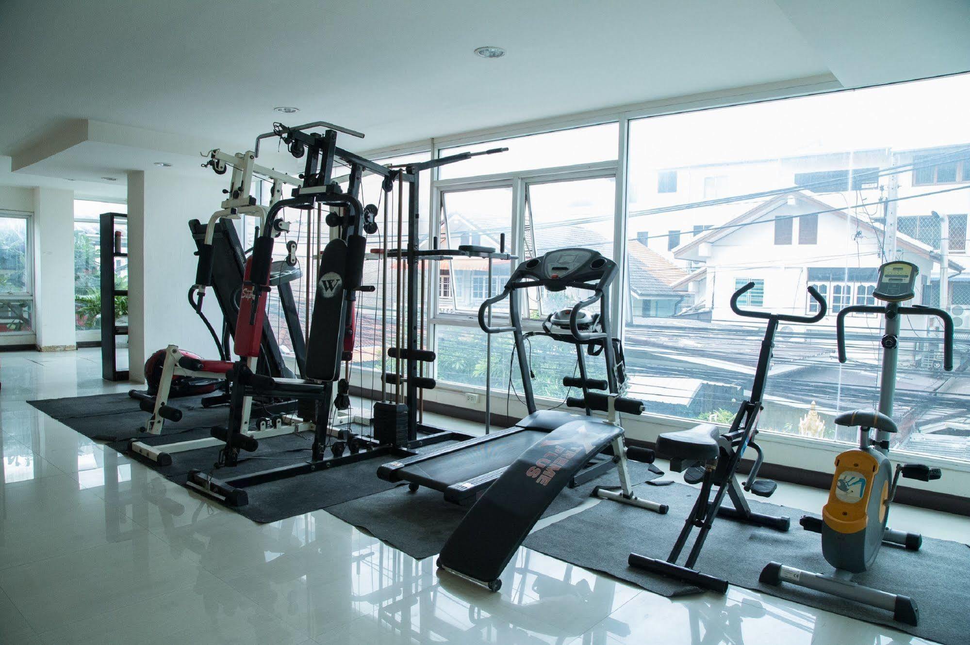 Nrv Place Apart Hotel Bangkok Extérieur photo